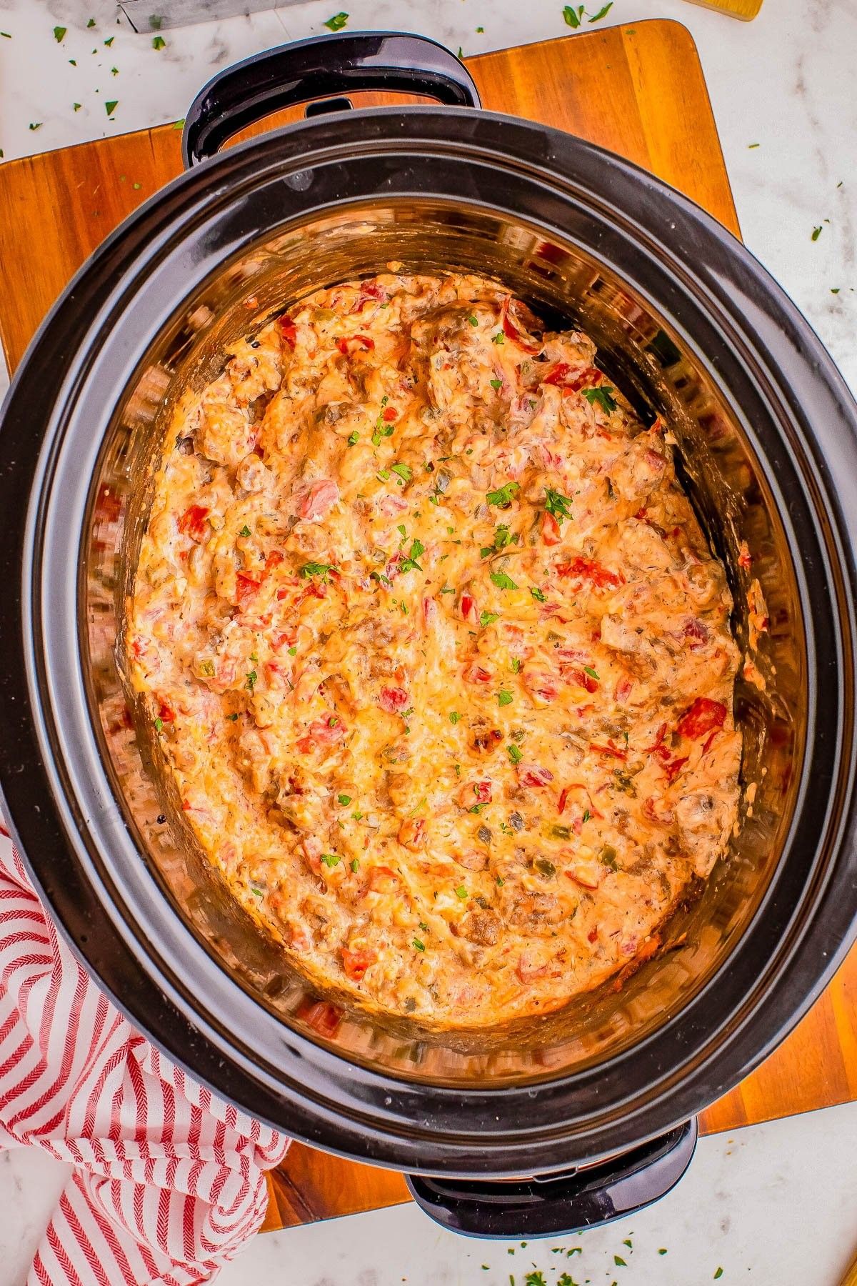 29 easy slow cooker dips