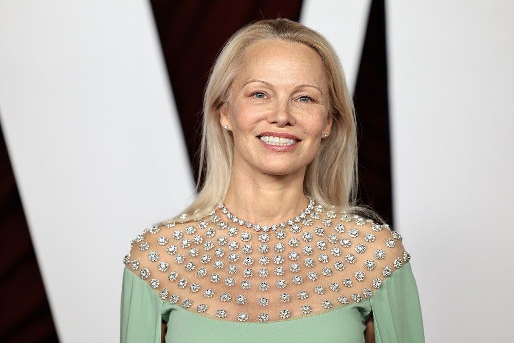 pamela anderson no makeup