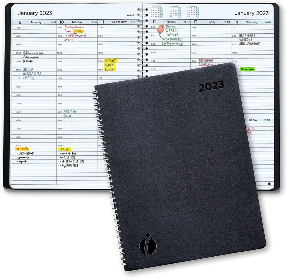 inamio Weekly and Monthly 2023 Planner