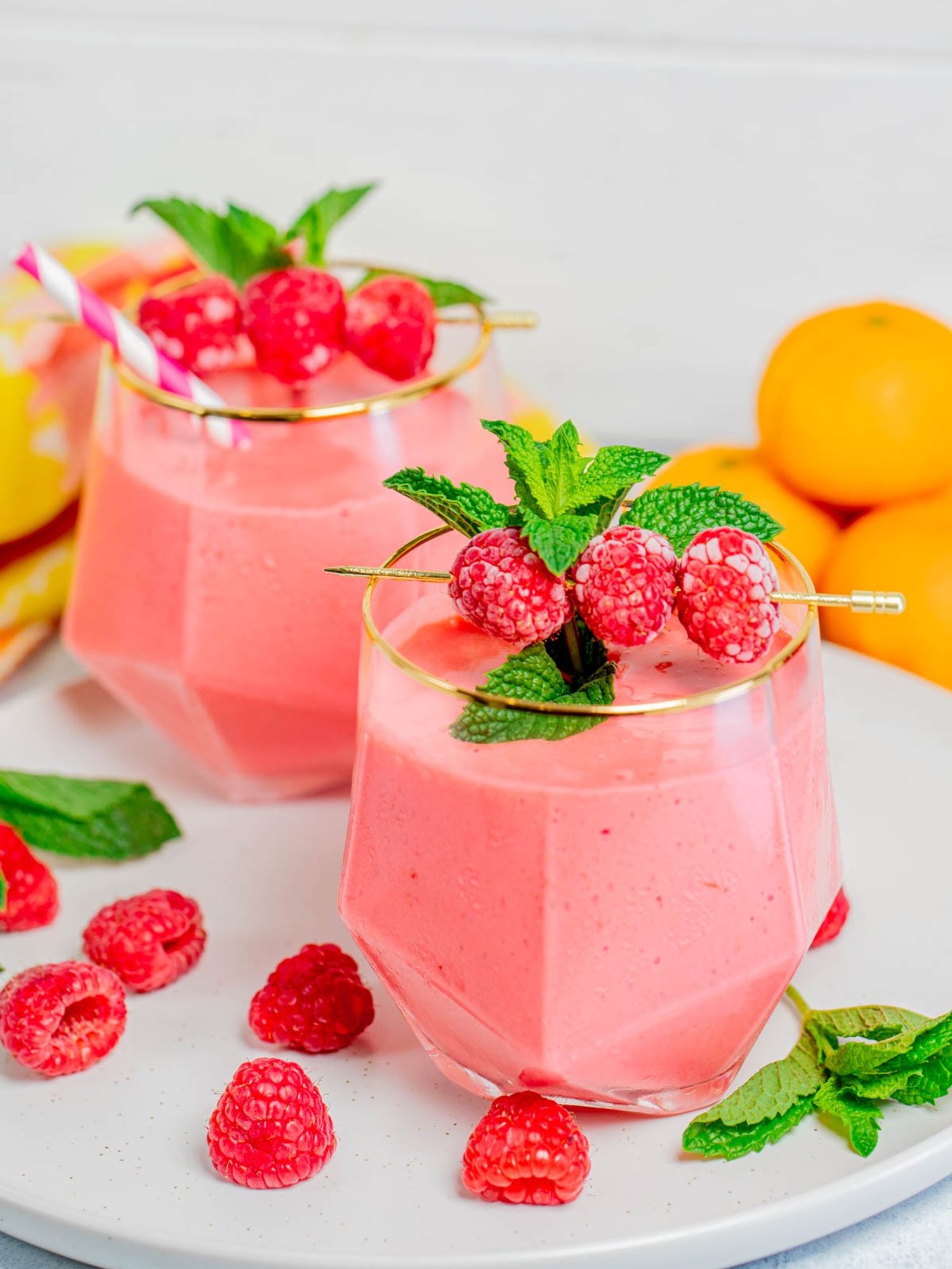Strawberry Protein Smoothie Recipe - FeelGoodFoodie
