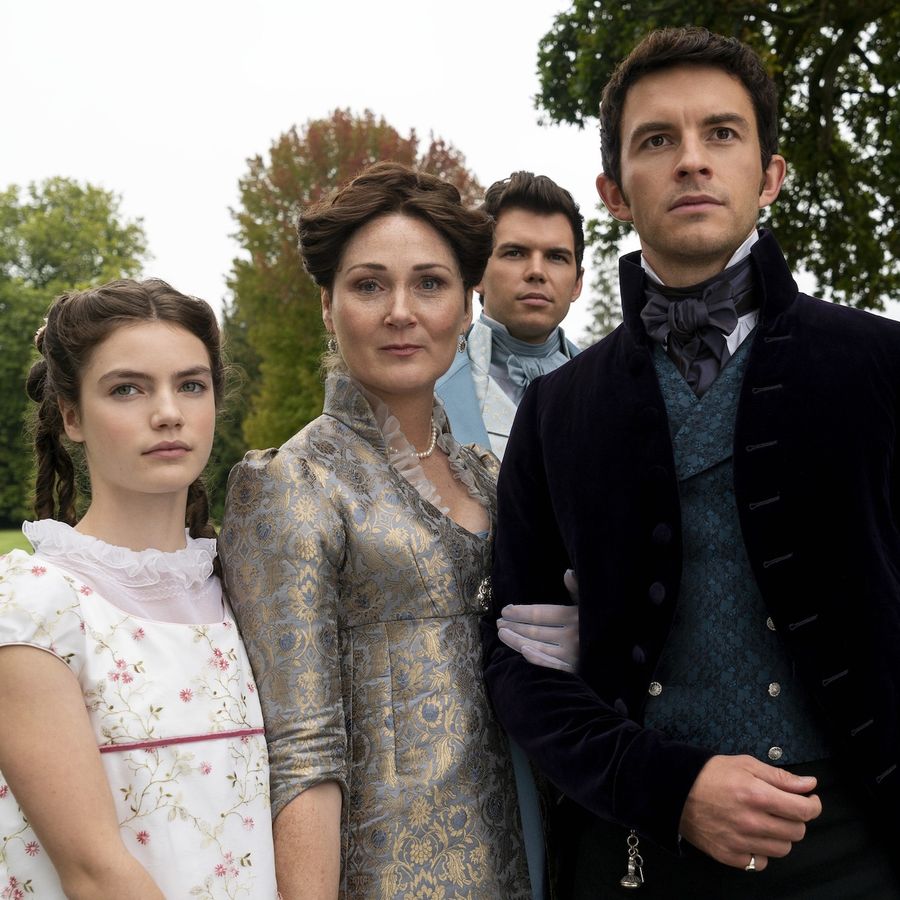 julia quinn bridgerton season 5 florence Emilia Hunt as Hyacinth Bridgerton, Ruth Gemmell as Lady Violet Bridgerton, Luke Newton as Colin Bridgerton, Jonathan Bailey as Anthony Bridgerton, Luke Thompson as Benedict Bridgerton