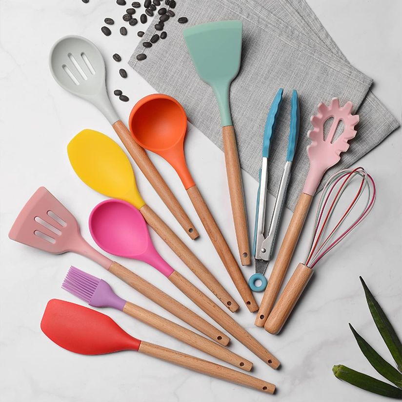 https://www.brit.co/media-library/keidason-silicone-kitchen-utensils-set.jpg?id=50942907&width=824&quality=90