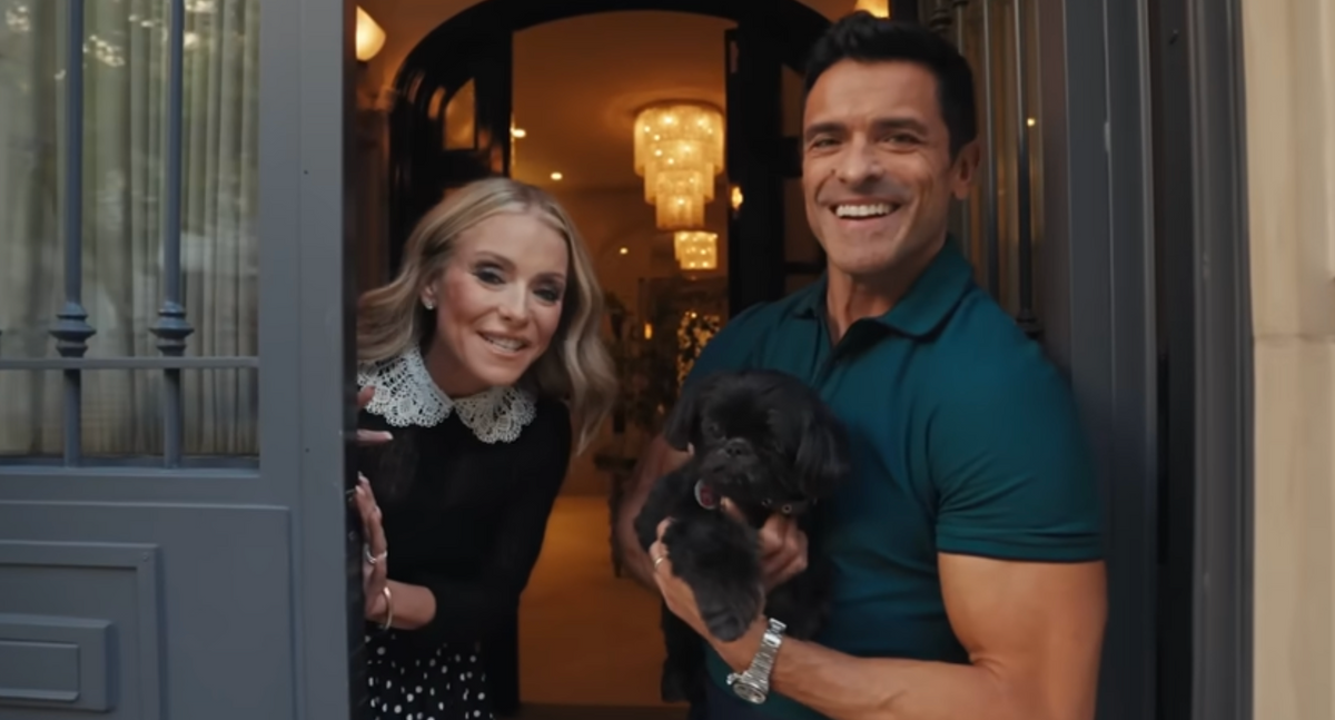 Kelly Ripa Mark Consuelos House Tour