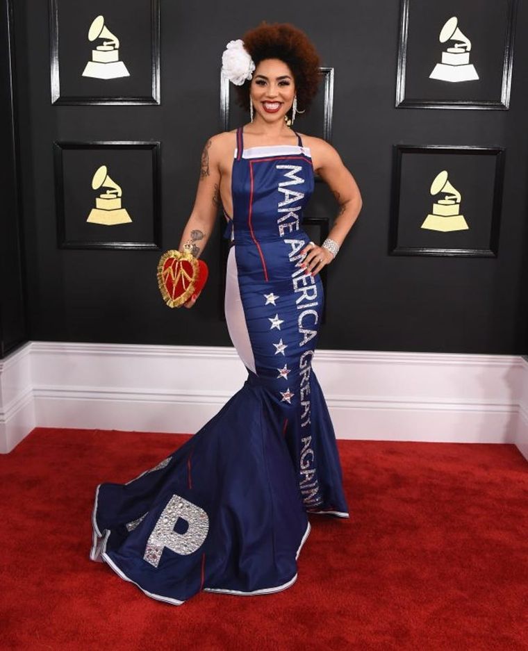 Grammys 2017: Santigold Wears Gucci on the Red Carpet