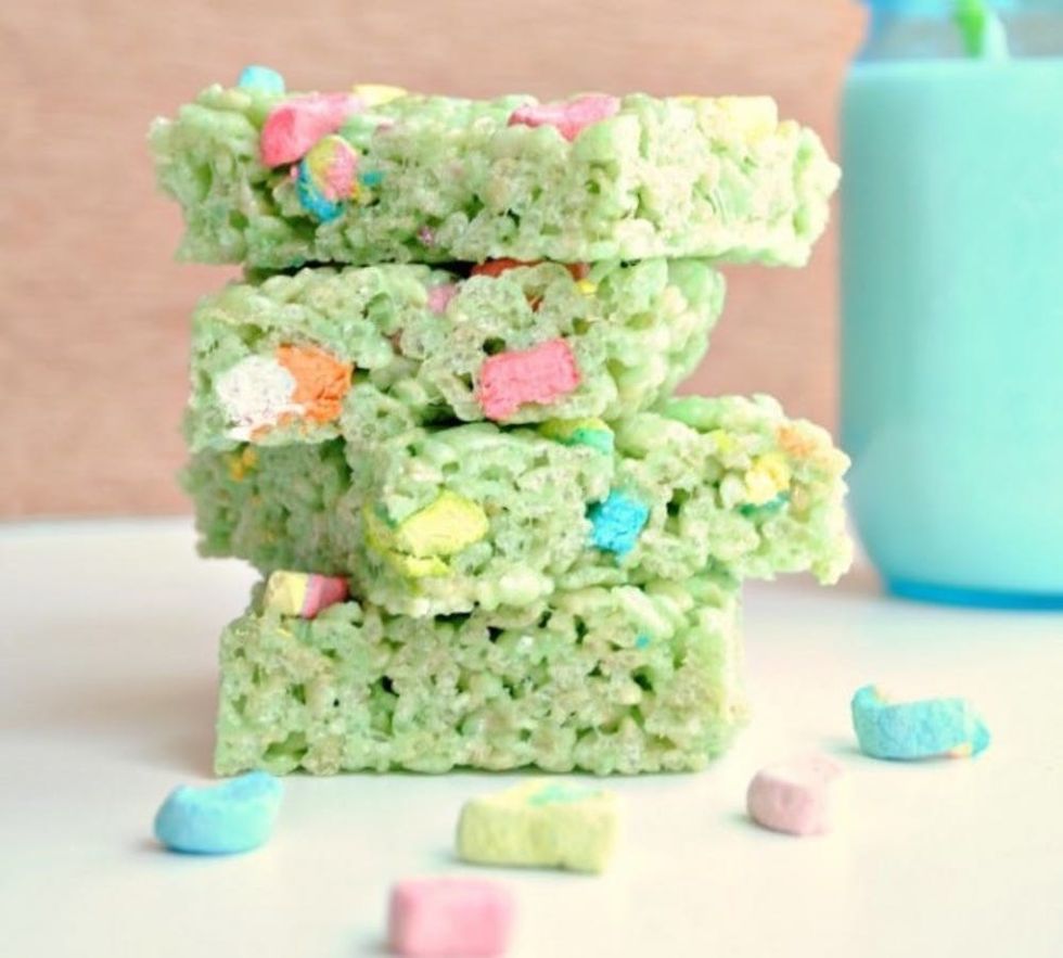 Lucky-Rice-Krispie-Treats-685x1024