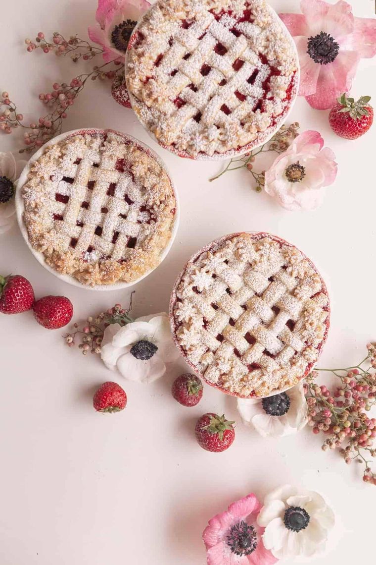 https://www.brit.co/media-library/mini-strawberry-pies-mini-pies.jpg?id=32132645&width=760&quality=90