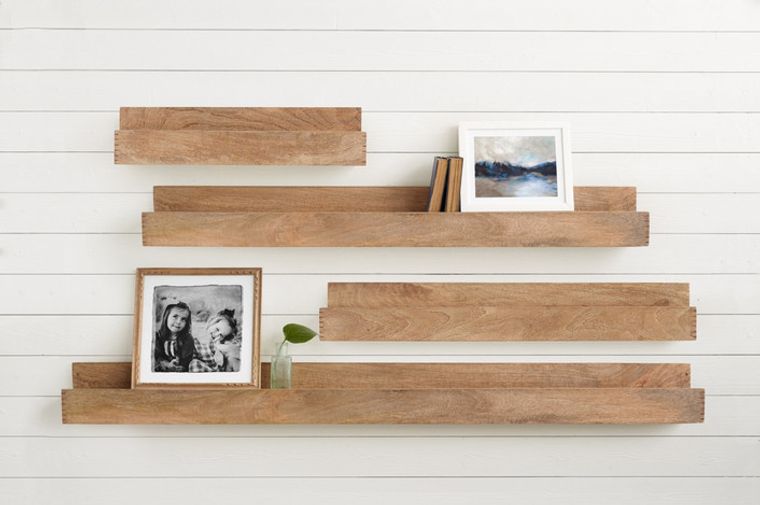 20 Shelf Décor Ideas That Turn Your Objects Into Wall Art