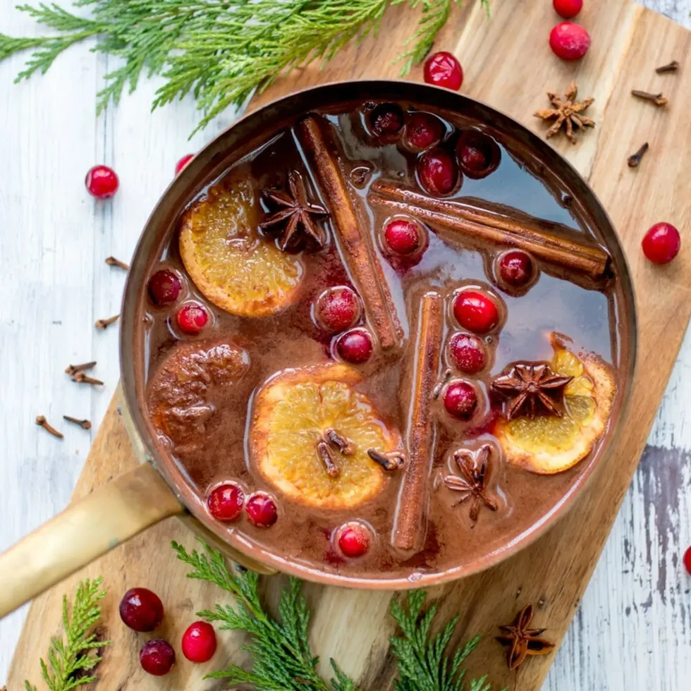 Mulled Wine Hot Chocolate