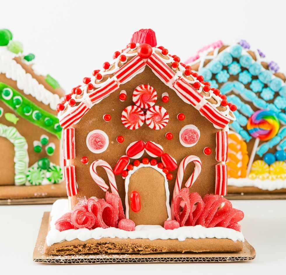 creative gingerbread house designs