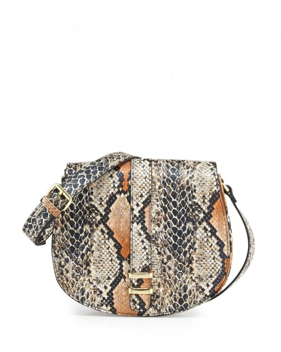 This Is the It Bag Everyone Will Be Wearing This Spring - Brit + Co