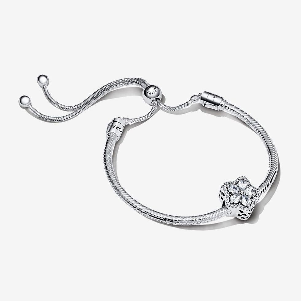 Pandora Sparkling Snowflake Bracelet Gift Set