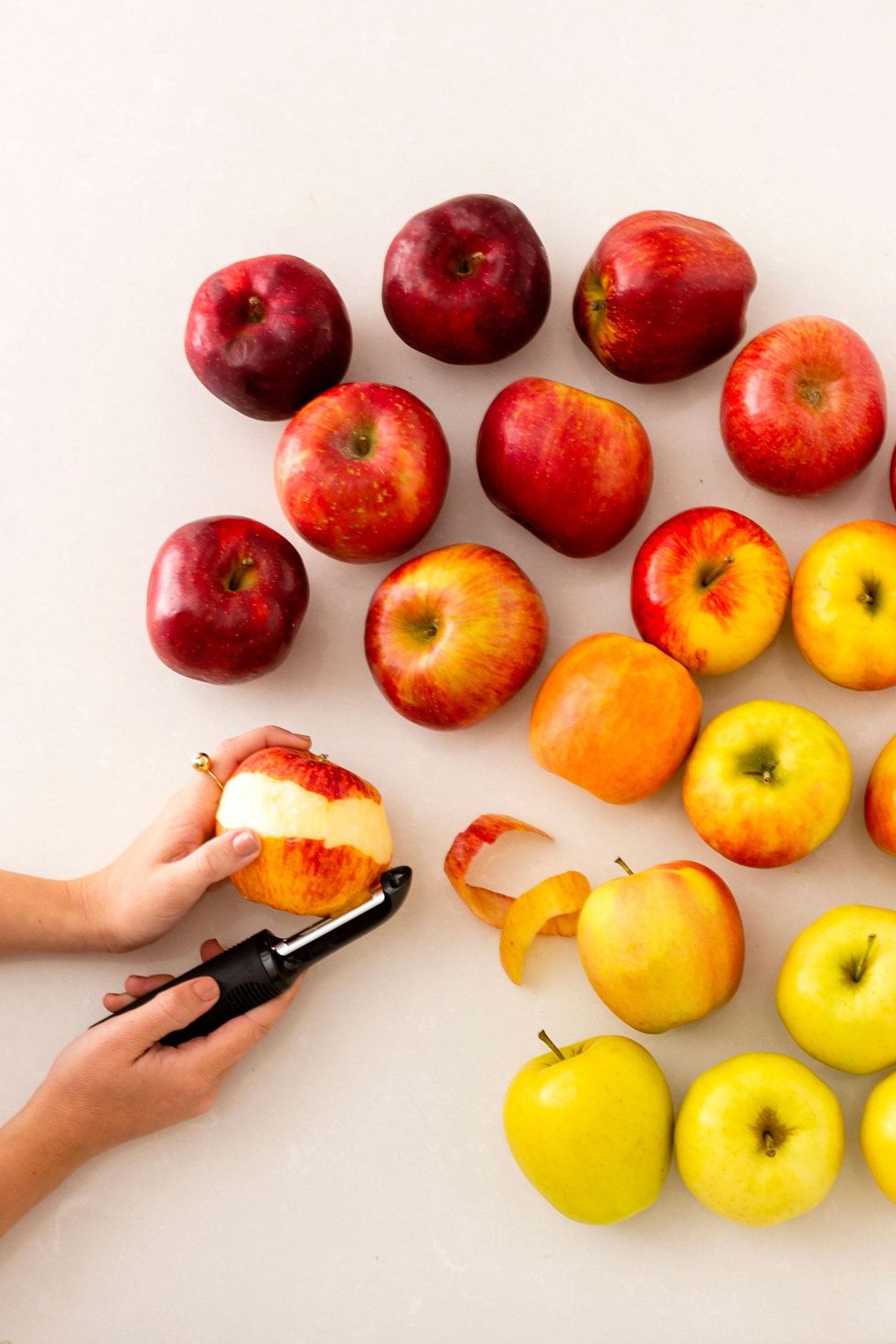 peeling apples for juice Zero-Waste cooking