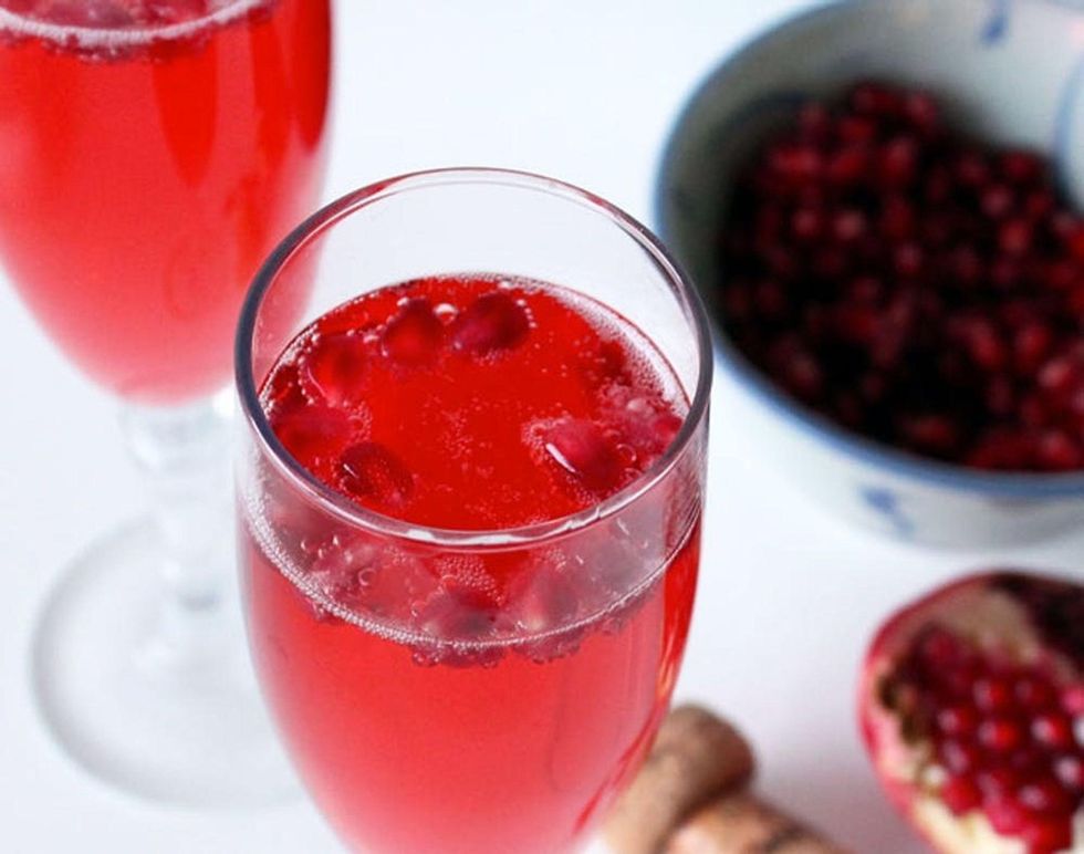 Pomegranate White Tea Fizz holiday mocktails for 2022