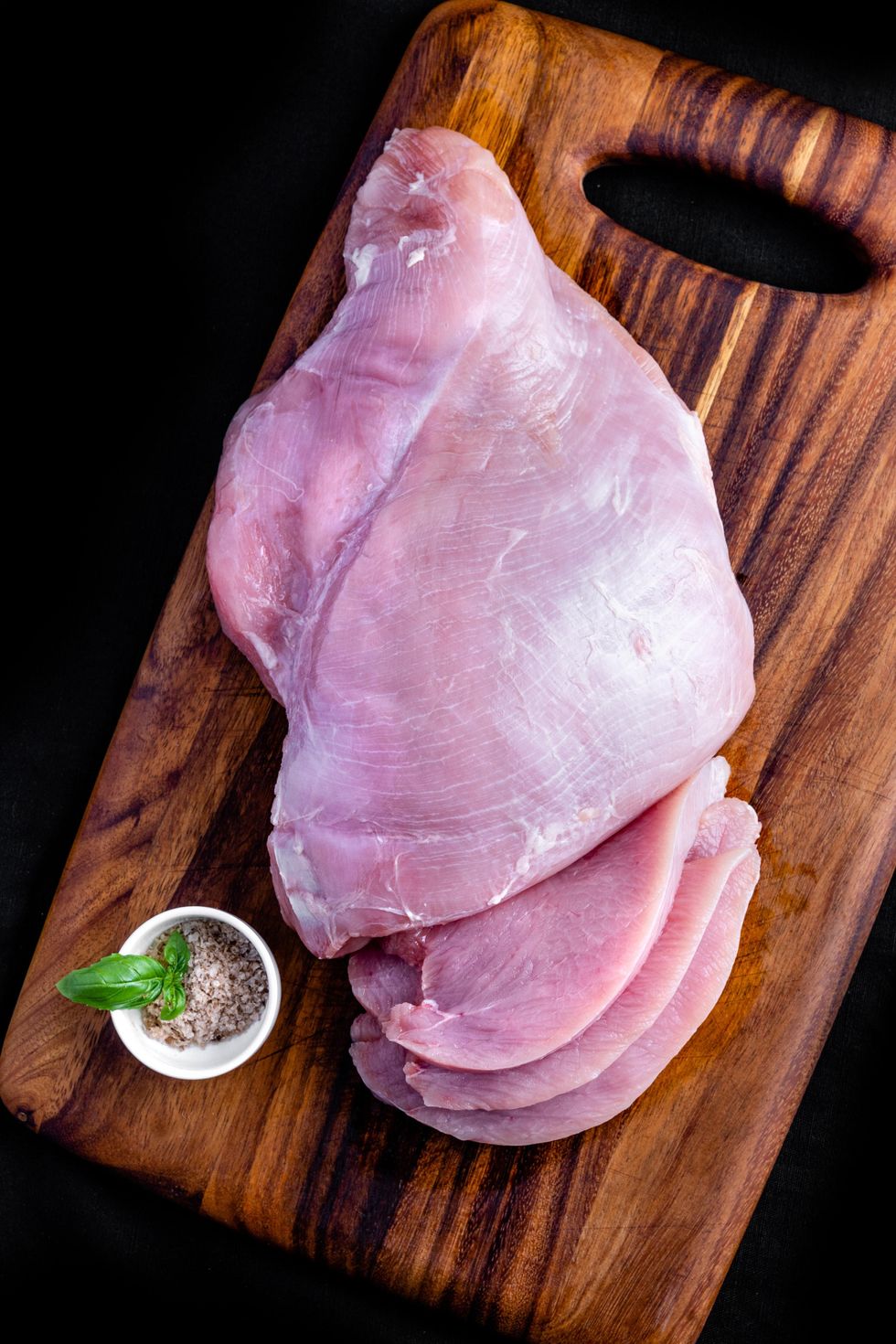 raw chicken for p\u00e2t\u00e9