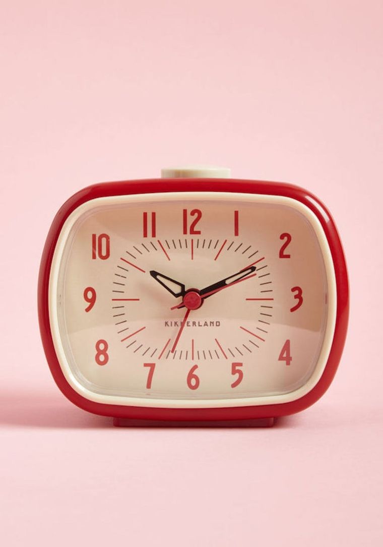 Flip Clock – Kikkerland Design Inc