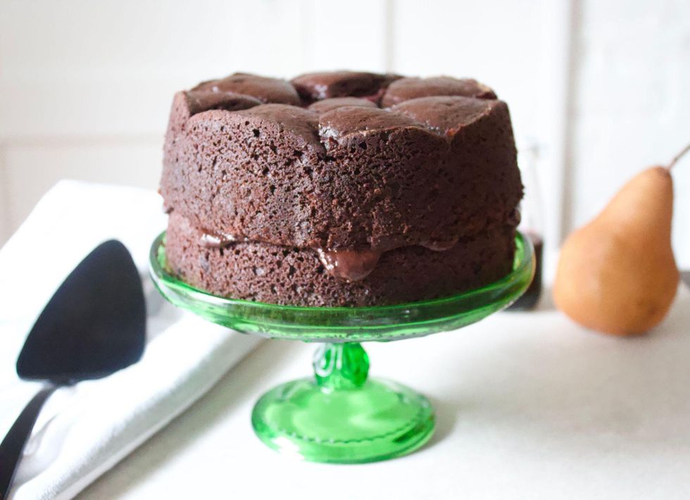 red wine pear cake