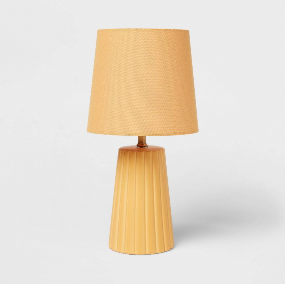 Ribbed Table Lamp