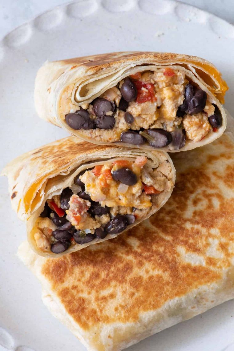 https://www.brit.co/media-library/southwest-breakfast-burrito.jpg?id=50575358&width=760&quality=90