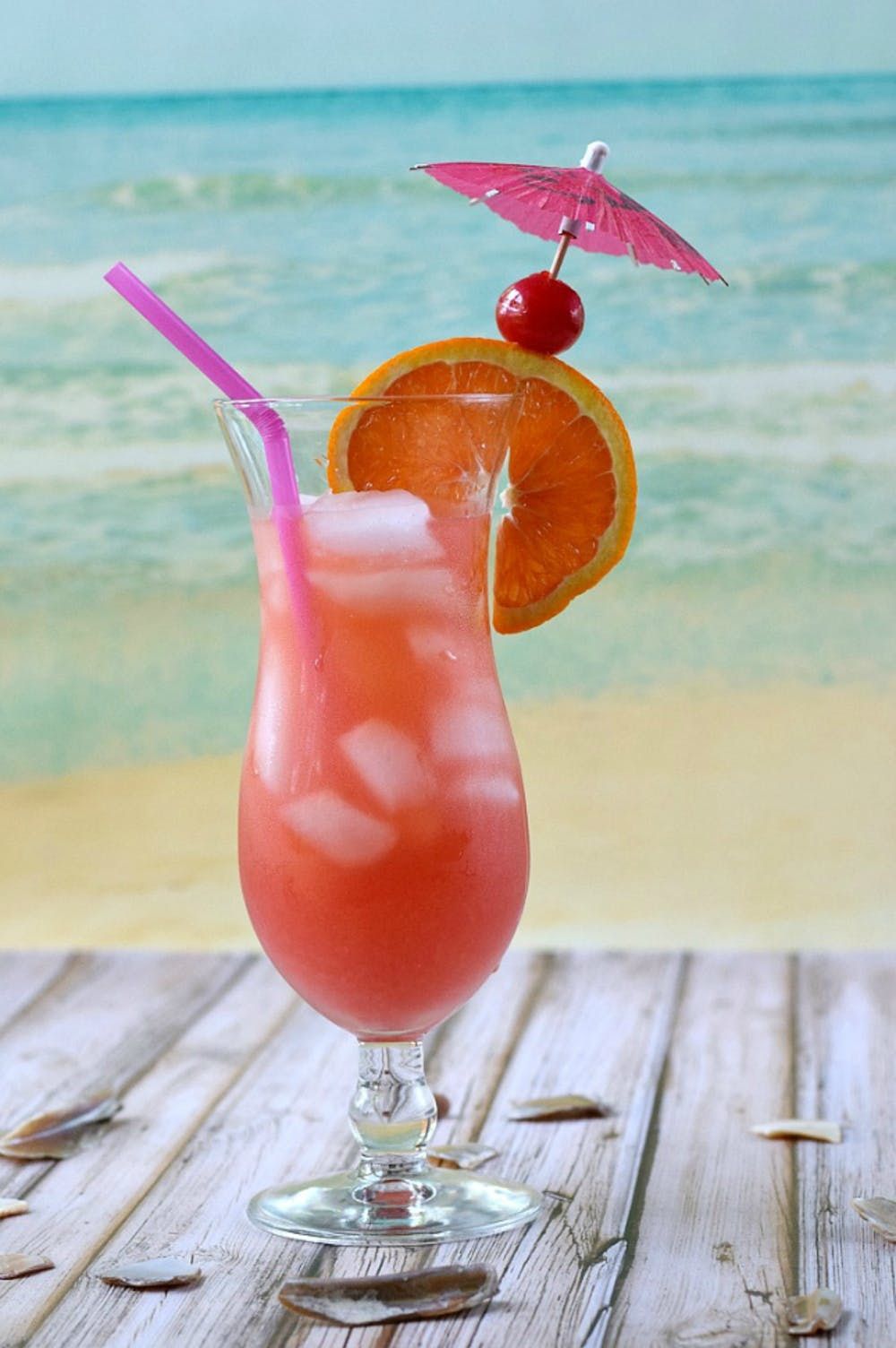 18 Signature Spring Break Cocktails to Try Based on Your Destination - Brit  + Co