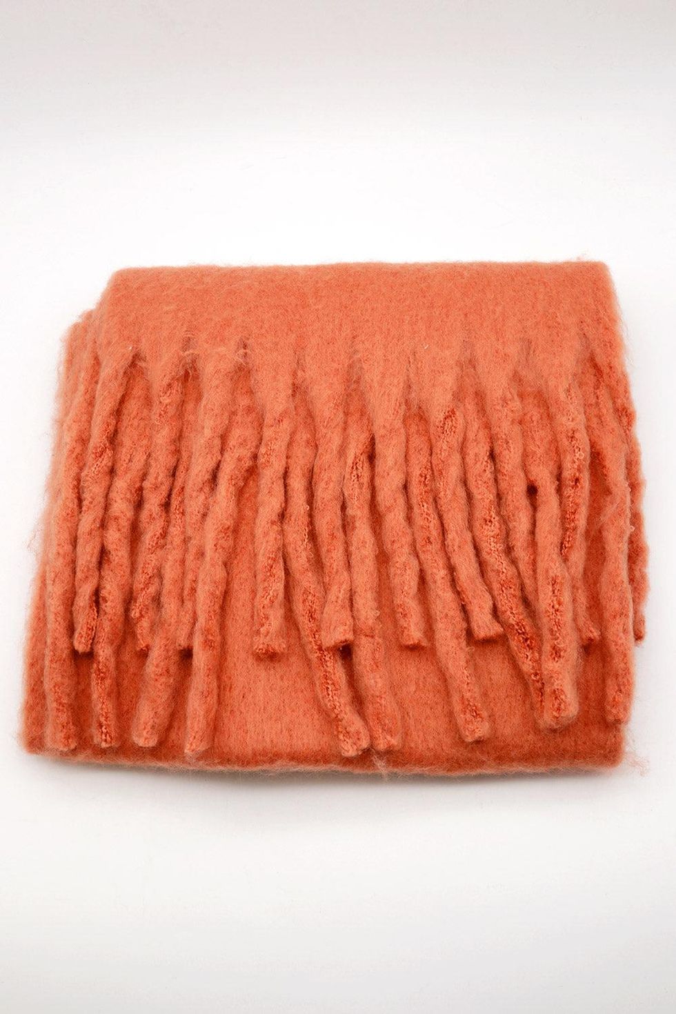 Storets Miracle Fuzzy Scarf