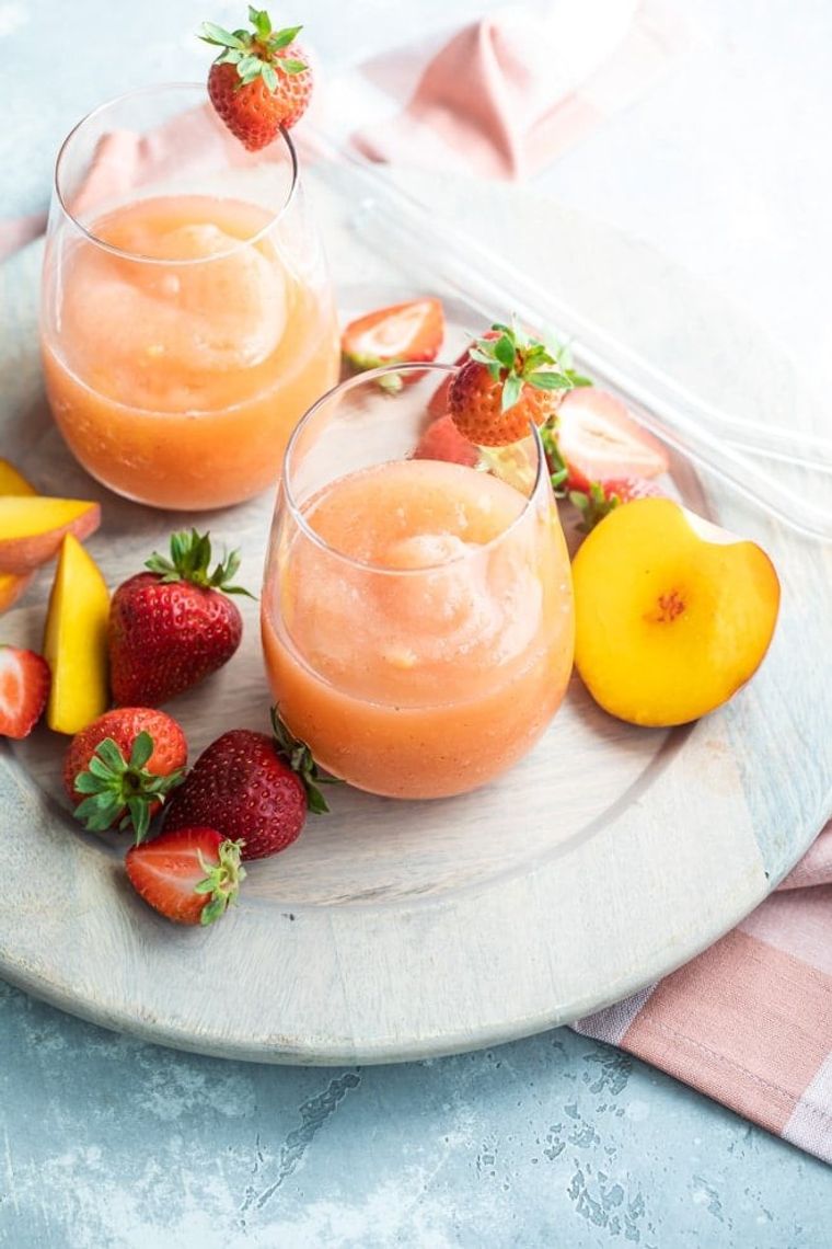 https://www.brit.co/media-library/strawberry-peach-fros-u00e9.jpg?id=34109003&width=760&quality=90