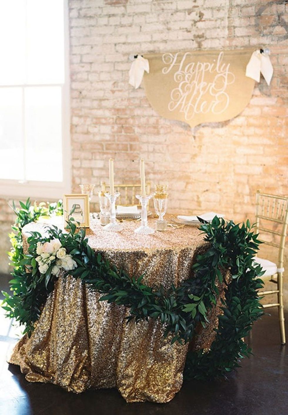 9 Subtle + Romantic Winter Wedding Decor Ideas - Brit + Co