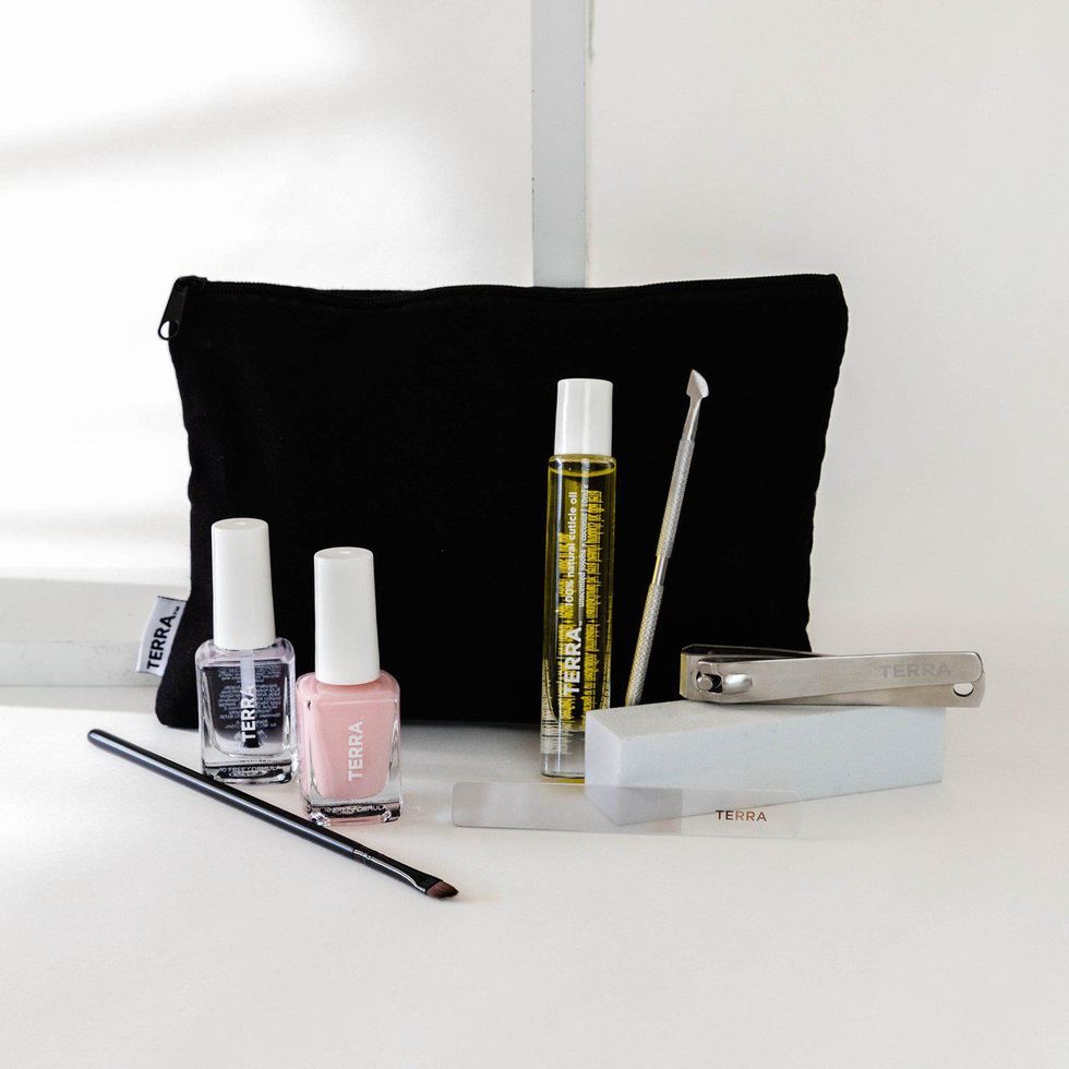 Terra 9-Piece Essentials Nail Kit