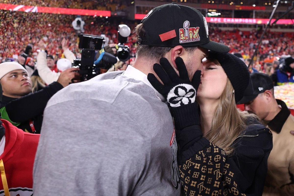 travis kelce taylor swift engagement rumors