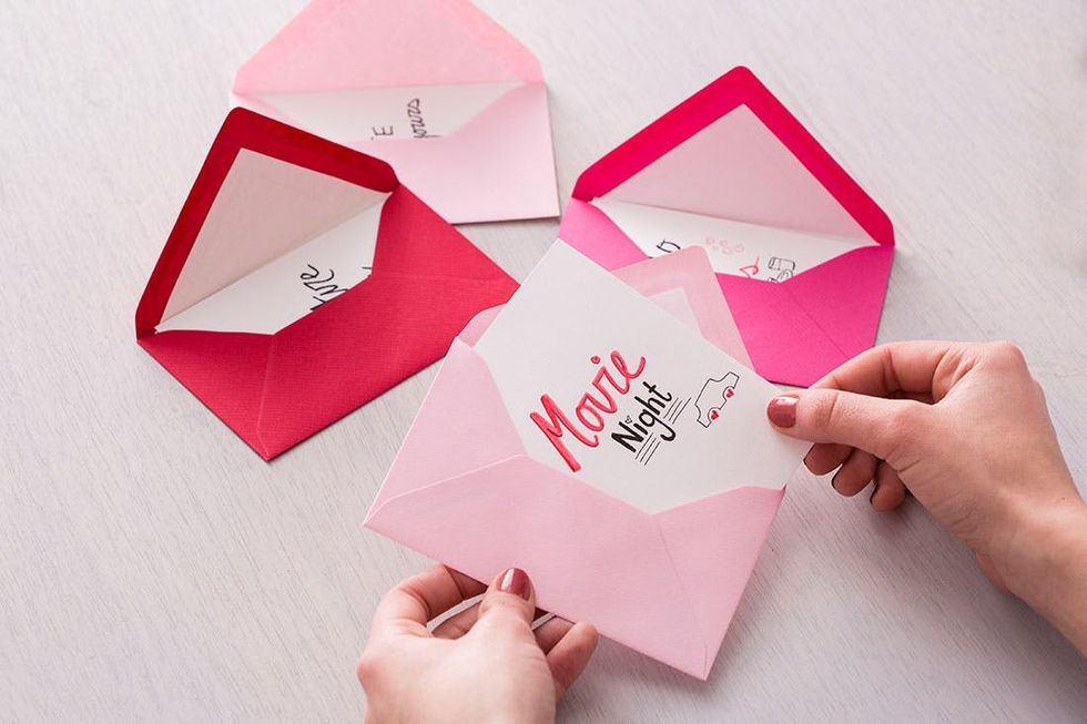 Sealed With a Kiss: Make This Valentine’s Day Countdown Calendar - Brit ...
