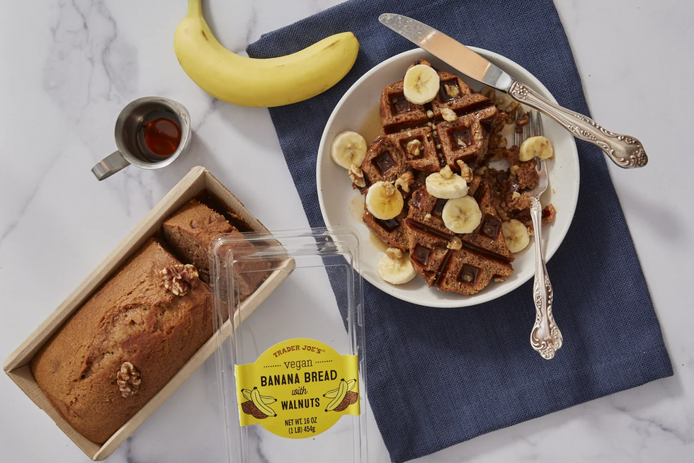 Vegan Banana Bread with Walnuts