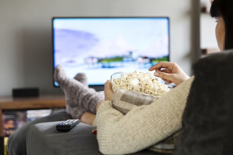 pay to watch new movies at home