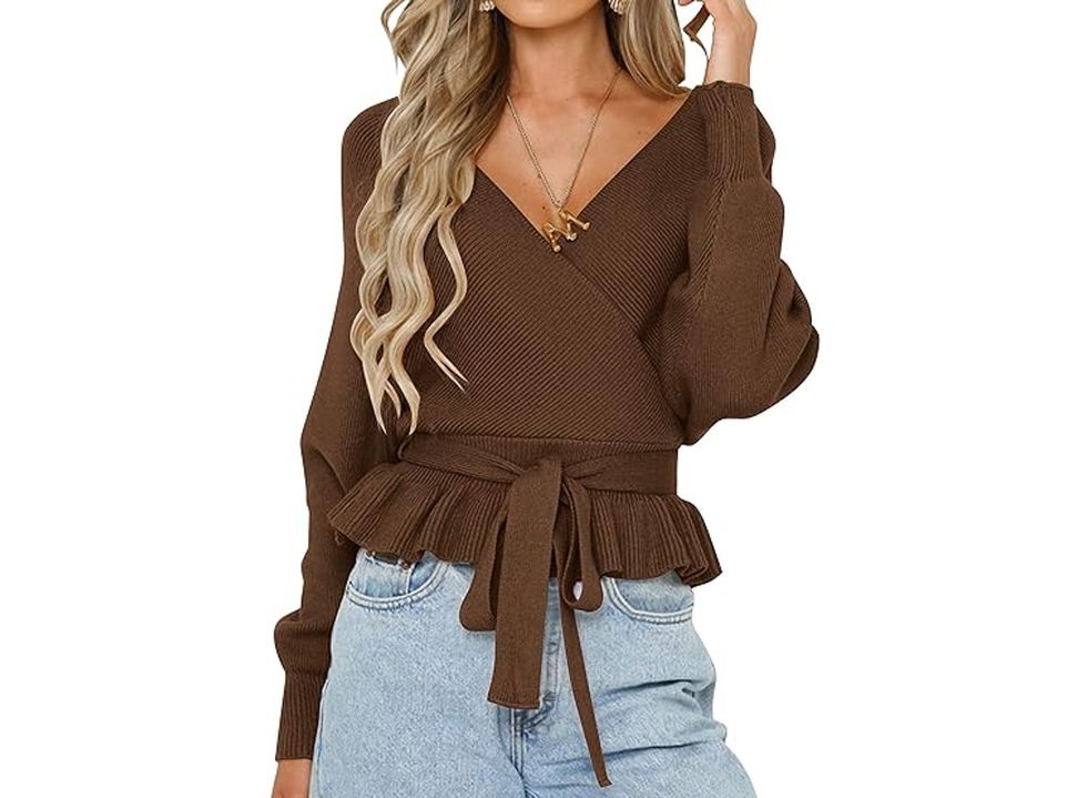 zesica-belted-waist-sweater