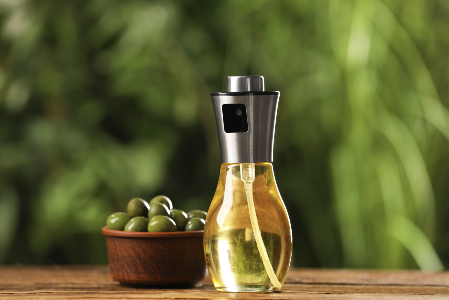 Olive Oil Dispenser and Drizzler - Definition and Cooking Information 